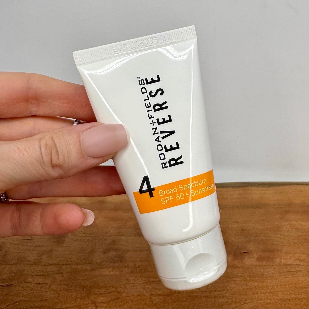 Sealed Rodan + Fields REVERSE 4 Broad Spectrum Sunscreen 1.7oz Exp 08/2023